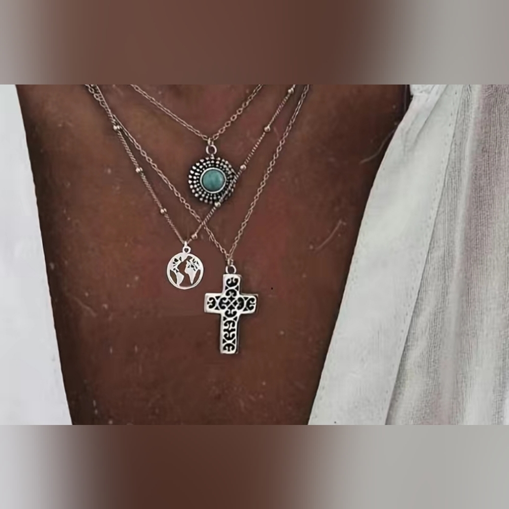 Vintage cross, turquoise necklace. - Picture 1 of 1
